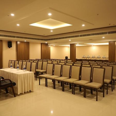 מדוראי The Thangam Grand מראה חיצוני תמונה
